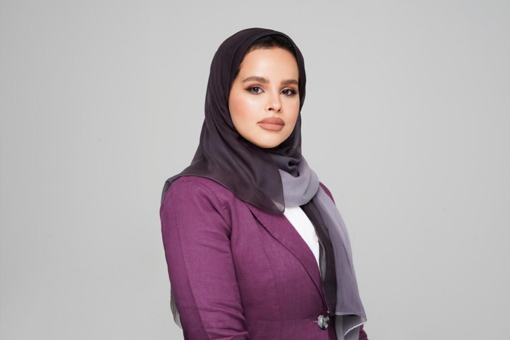 رئيس قسم الأنشطة الثقافية في الهيئة فجر الغضوري