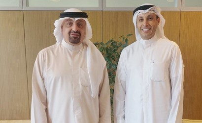 وكيل الشؤون التعليمية في وزارة التربية م. حمد الحمد لدى استقباله رئيس مجلس إدارة جمعية العلاقات العامة جمال النصرالله